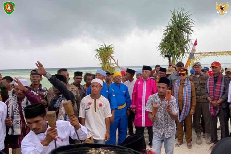 Kampung Taniwel Maluku: Harmoni Tradisi dan Ibadah Ramadan