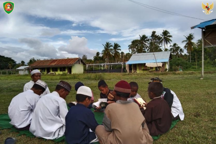 Kebersamaan Ramadan di Kampung Namlea Maluku